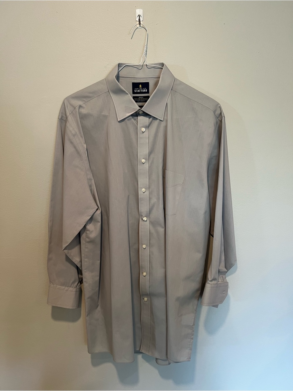 Stafford Men’s Gray Dress Shirt 18 34/35 Regular Fit Easy-Care Broadcloth